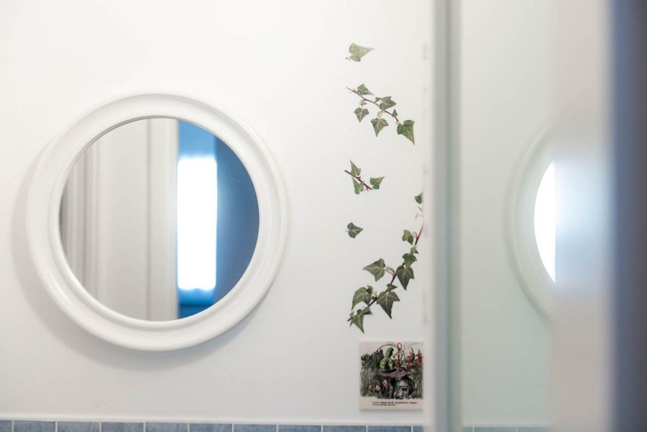 Al Piccolo Molo Apartment โกโม ภายนอก รูปภาพ